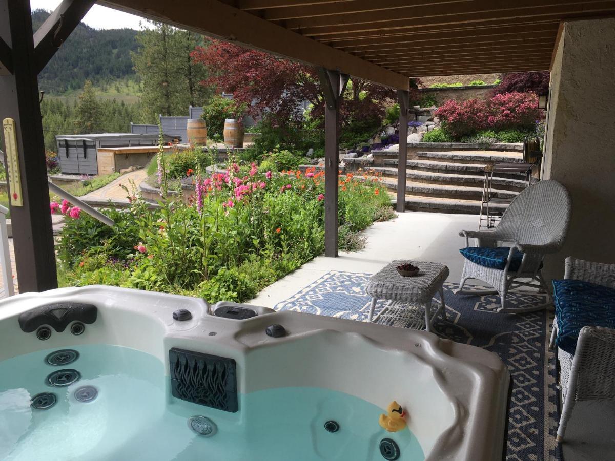 Lakeview Gardens B&B Peachland Dış mekan fotoğraf